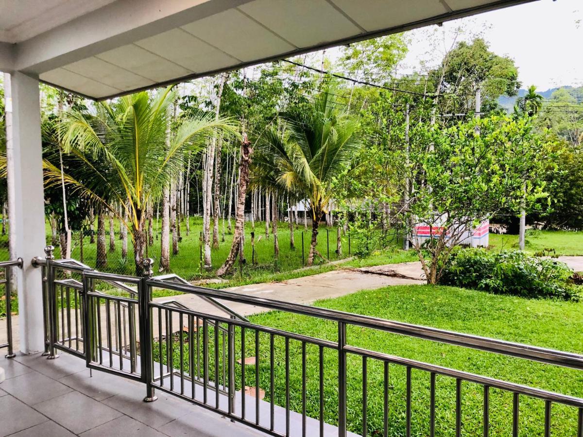 Grace Guesthouse Kota Belud Kültér fotó
